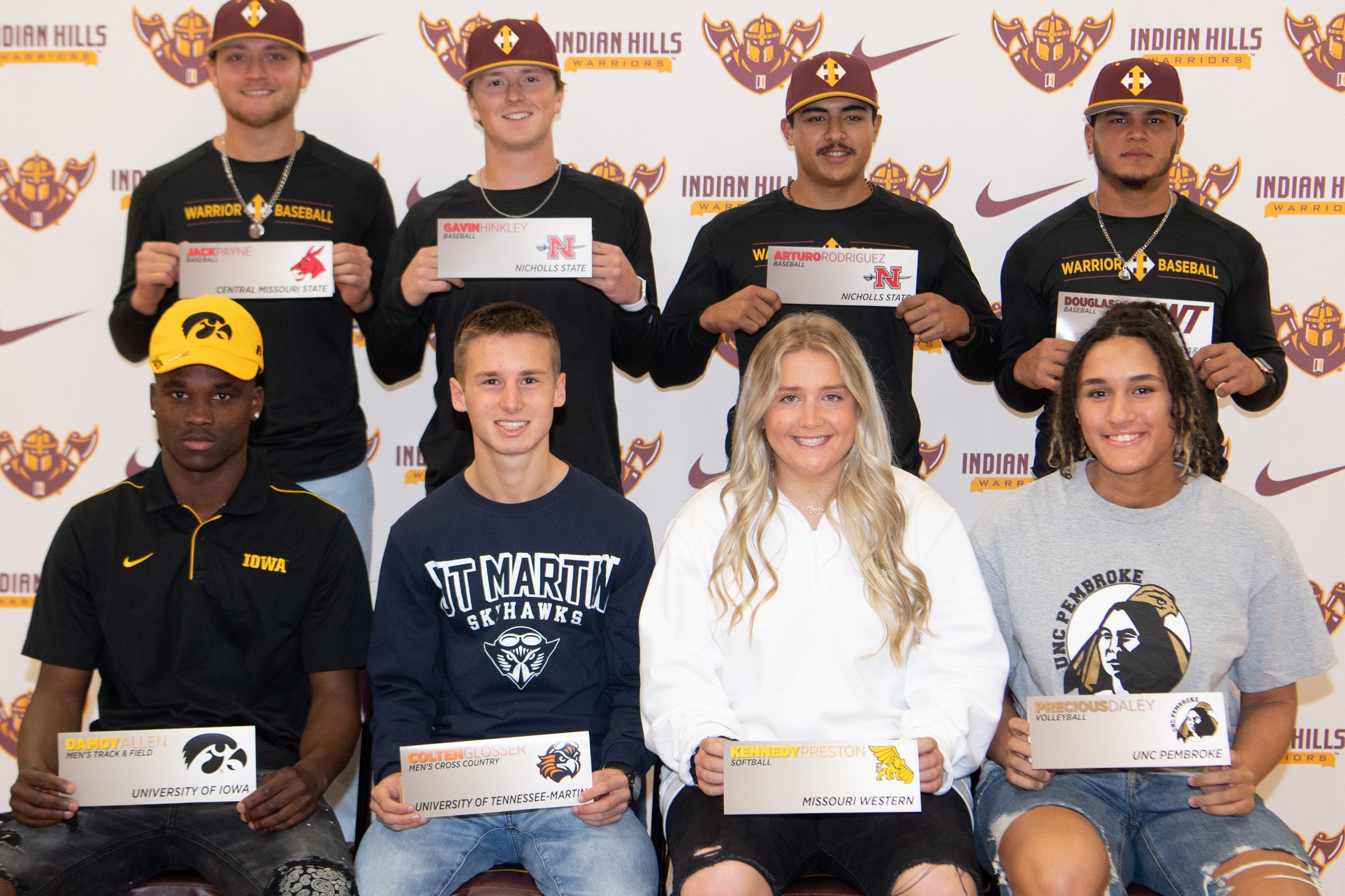EIGHT STUDENT-ATHLETES SIGN TO NEXT LEVEL