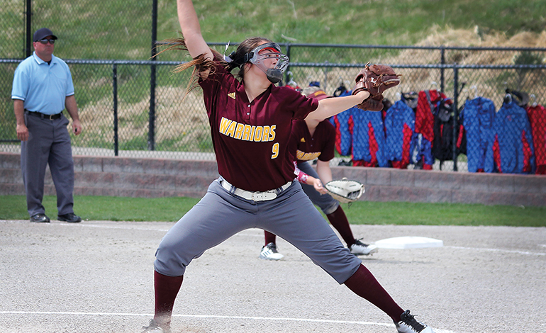 Murphy, Mandi Moore Earn Honors