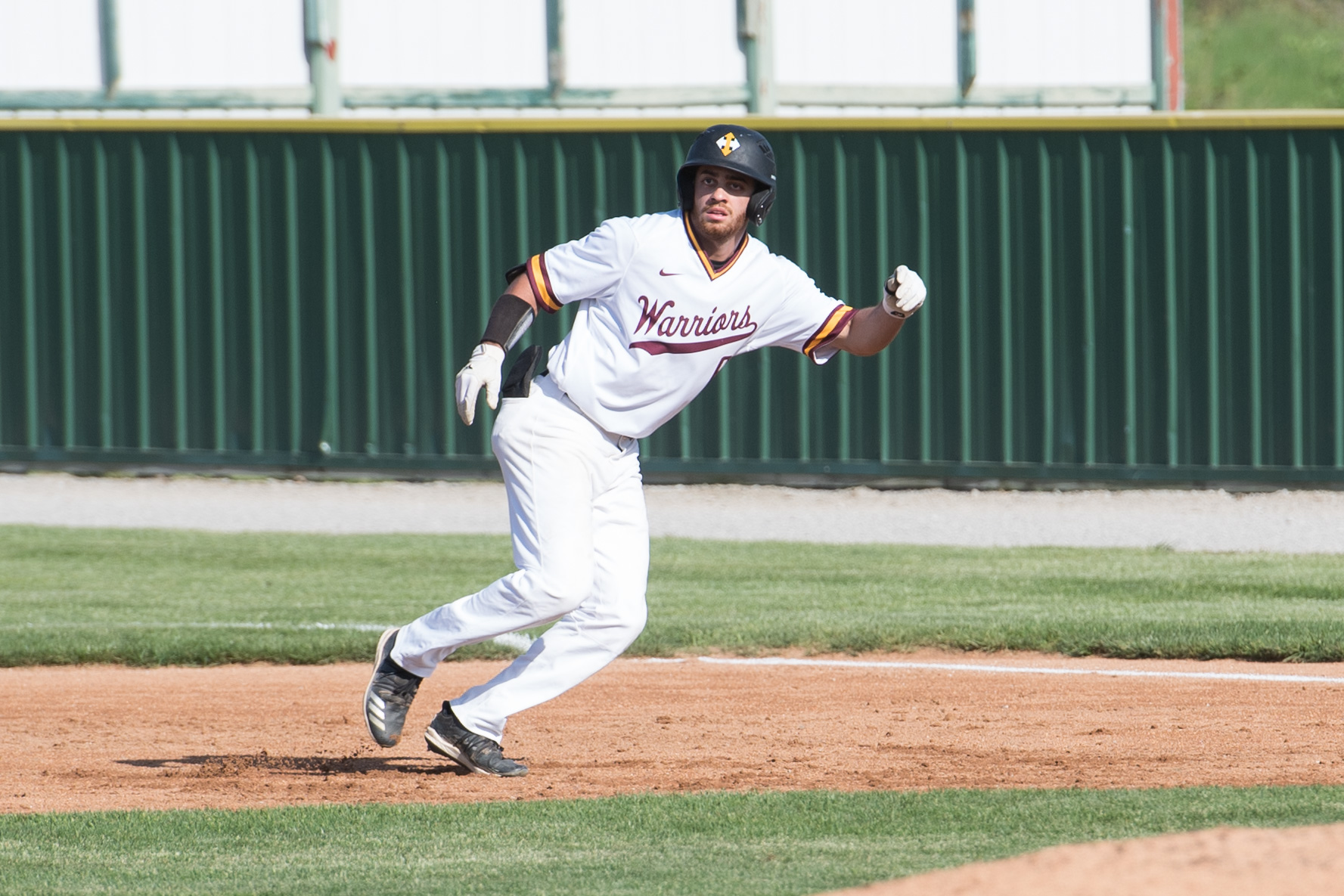 SCHAAF, VARGAS POWER WARRIORS OVER NO. 17 COWLEY