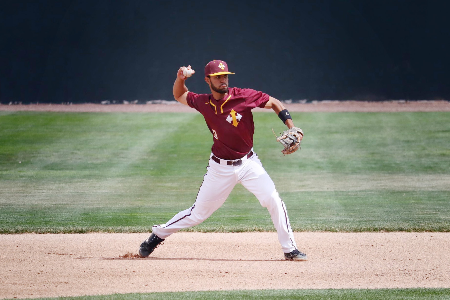 WARRIORS MAKE STATEMENT ON OPENING DAY