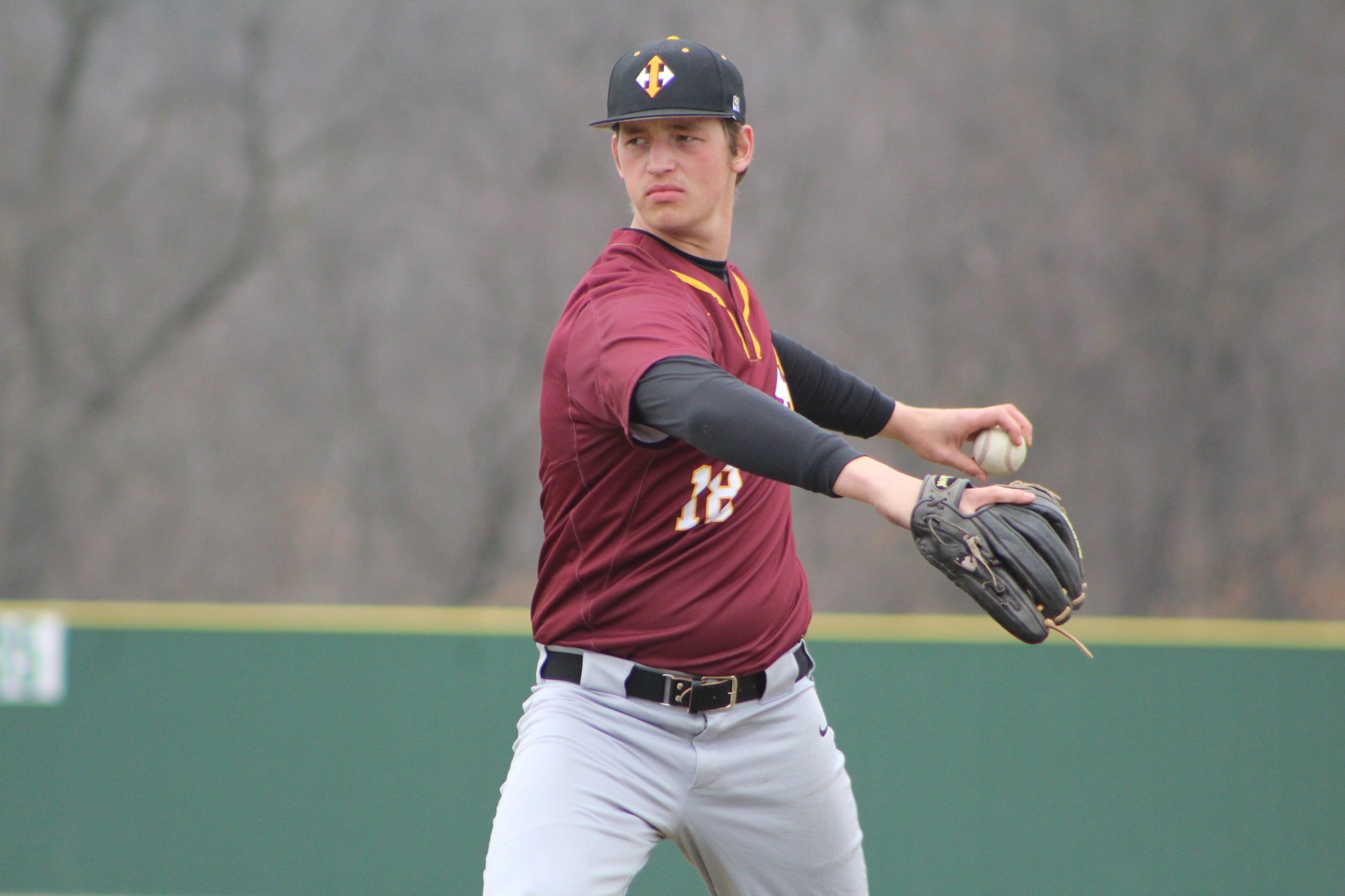 NELSON FAN'S 14 IN DOUBLEHEADER SWEEP