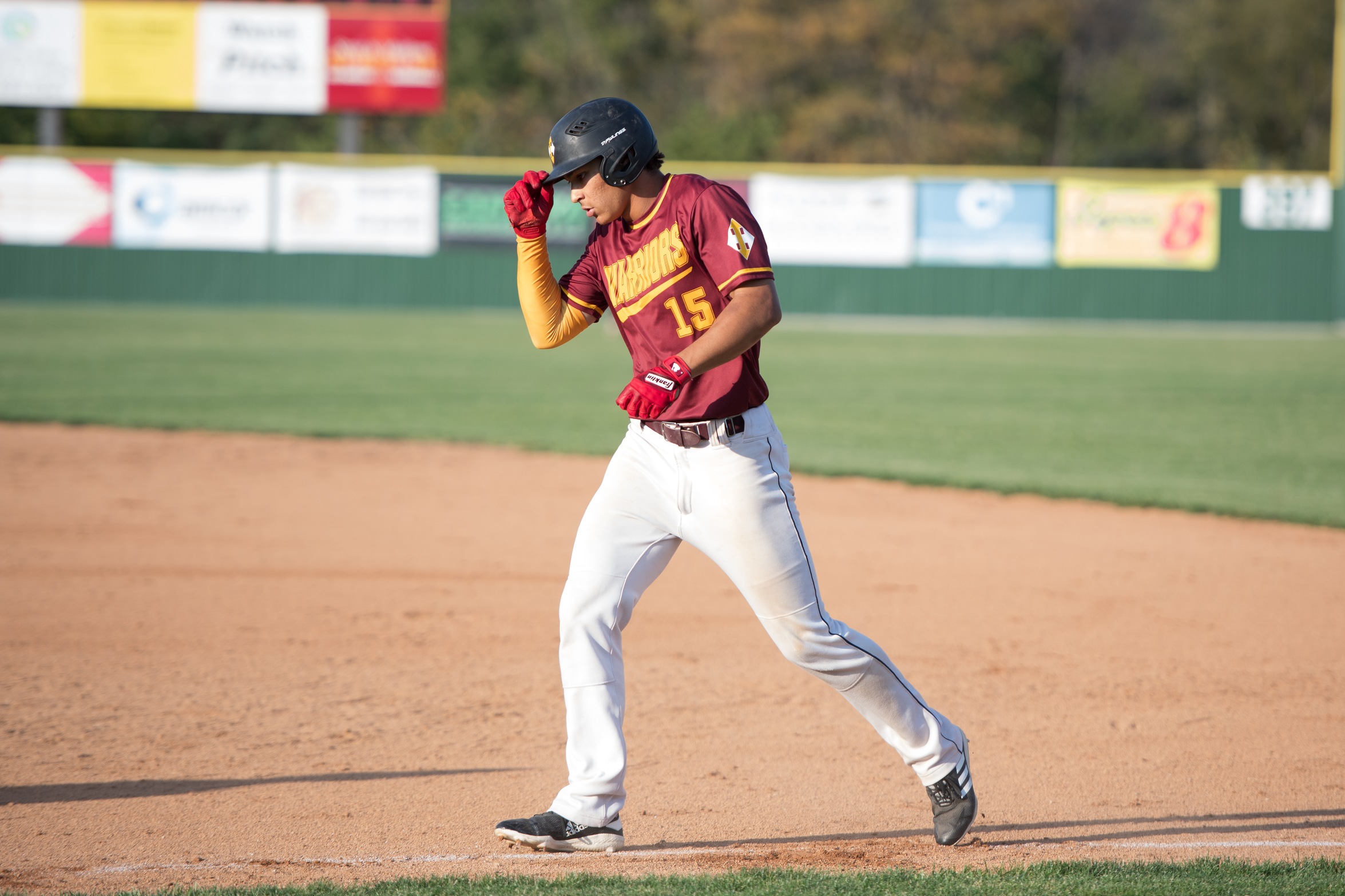 WARRIORS SECURE FOUR WINS, OFF TO 8-0 START