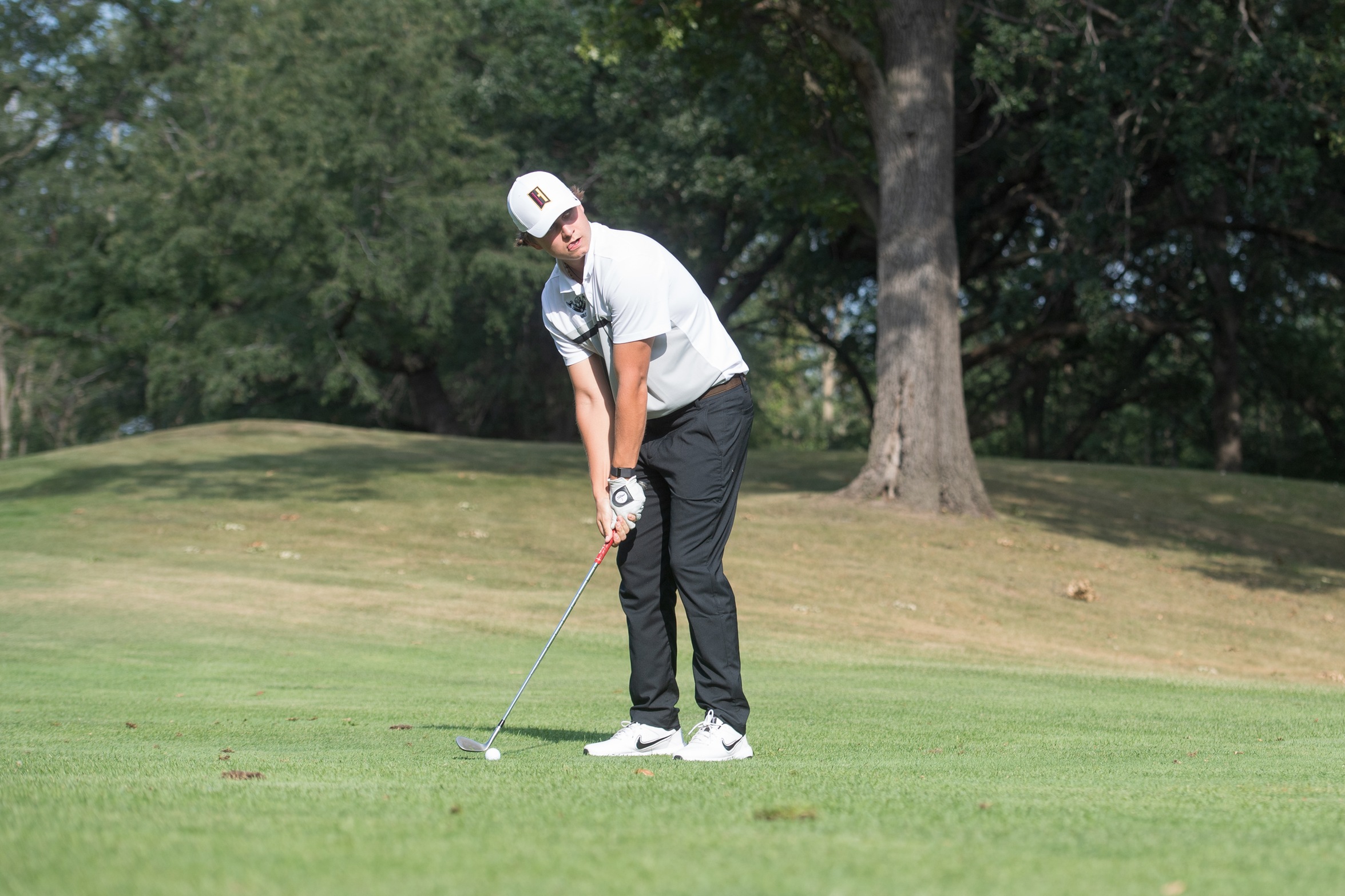 WARRIORS PLACE 2ND, GLAUDAS TAKES 5TH