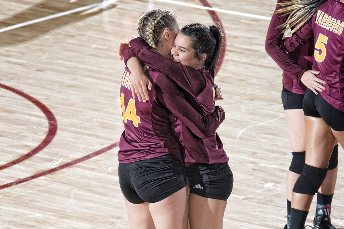 IHCC-Carl Sandburg volleyball