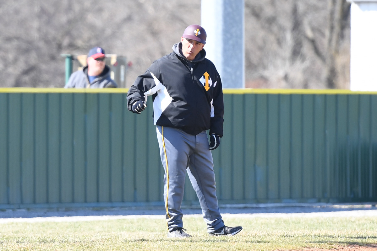 Gonzalez Home Run Saves Falcons