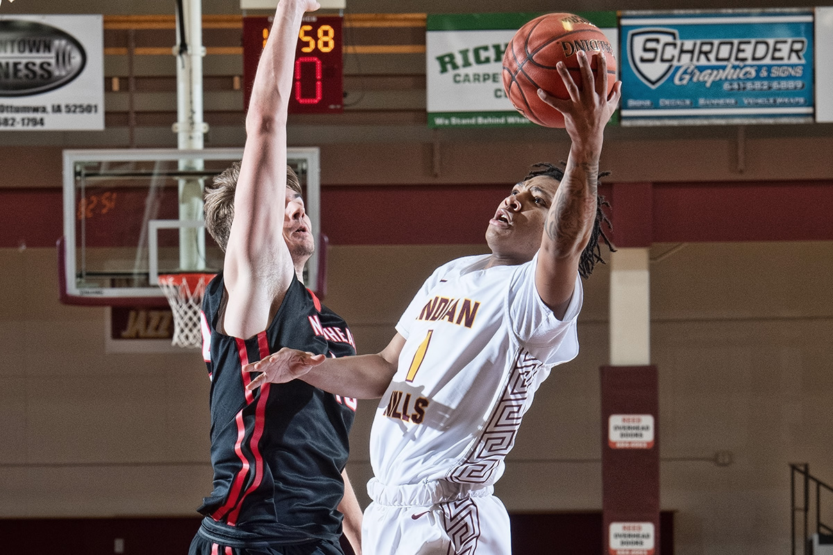 IHCC KEEPS FOCUS, THROTTLES HAWKS, 115-63.