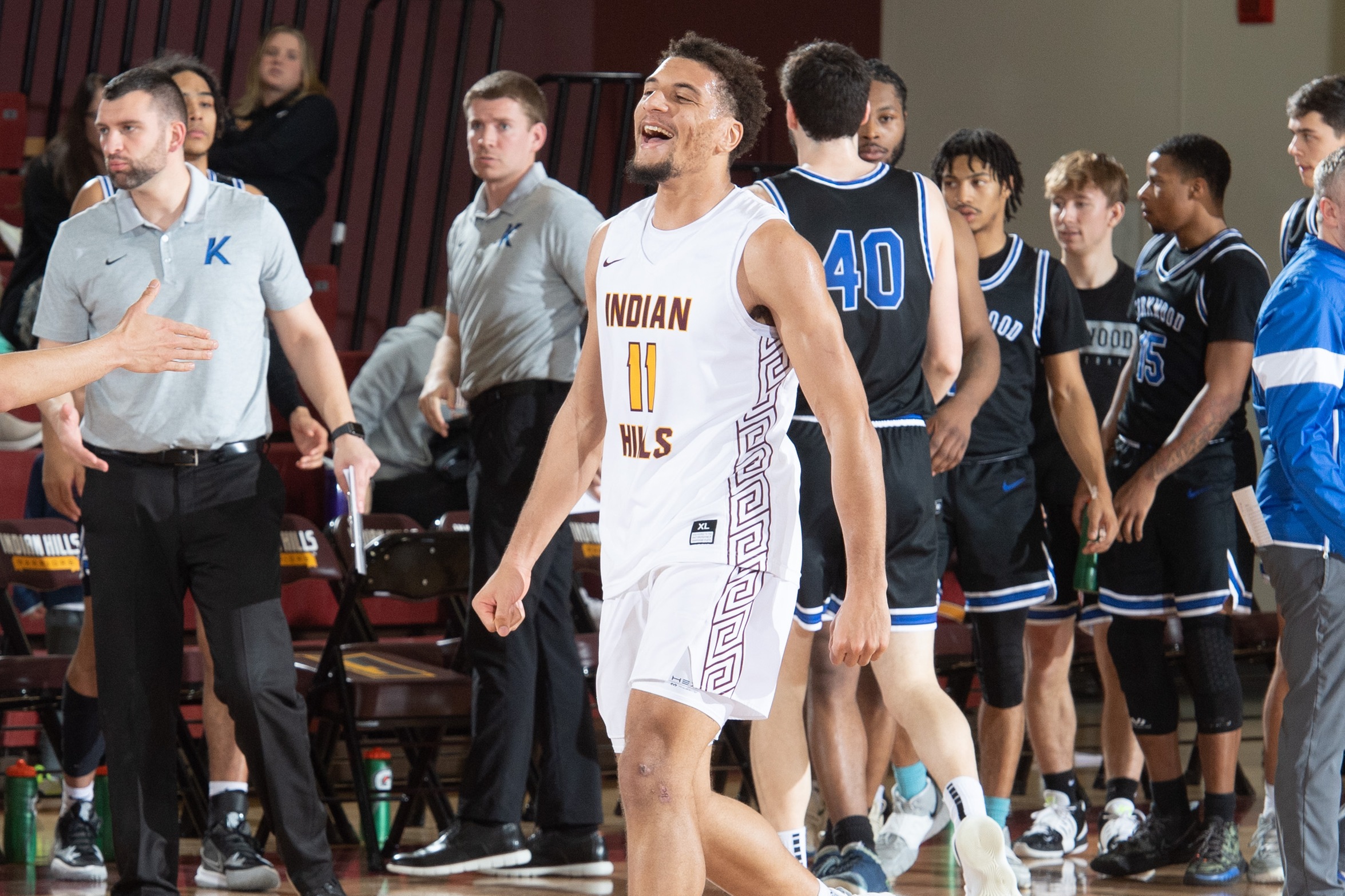 FREEMAN'S 17 LIFTS NO. 8 IHCC OVER EAGLES