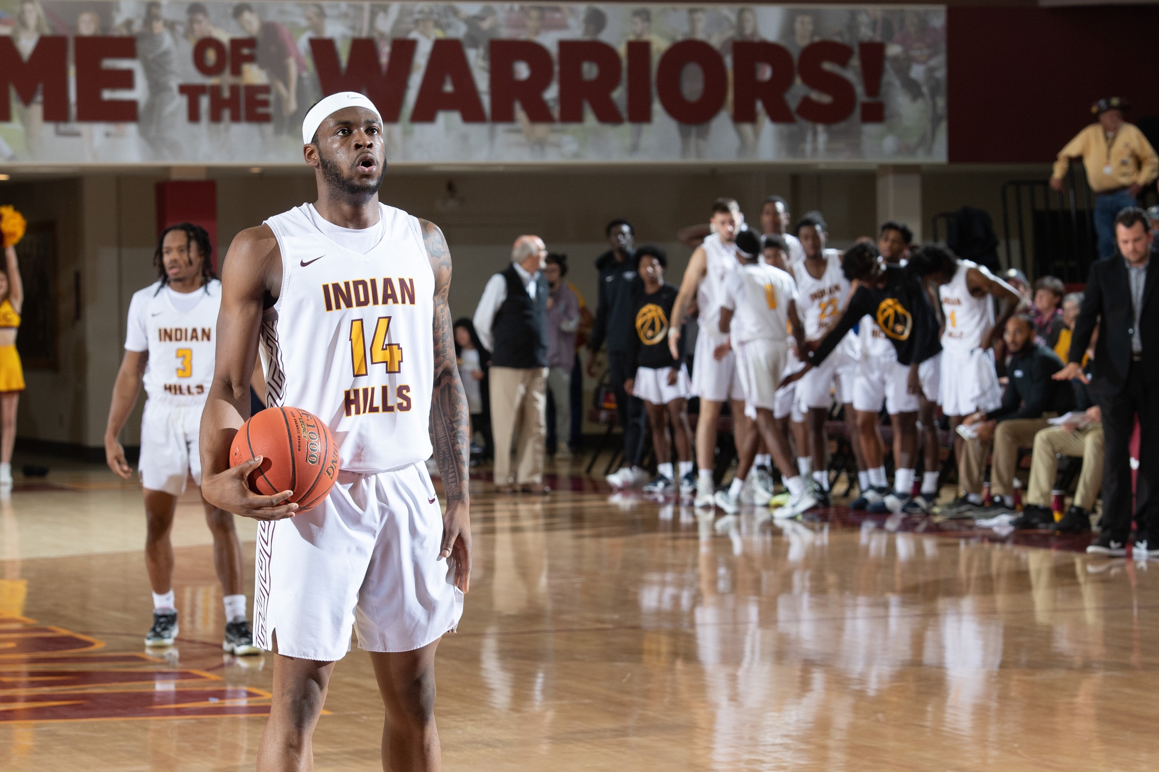 NO. 6 WARRIORS STIFLE CHARGERS AT HOME
