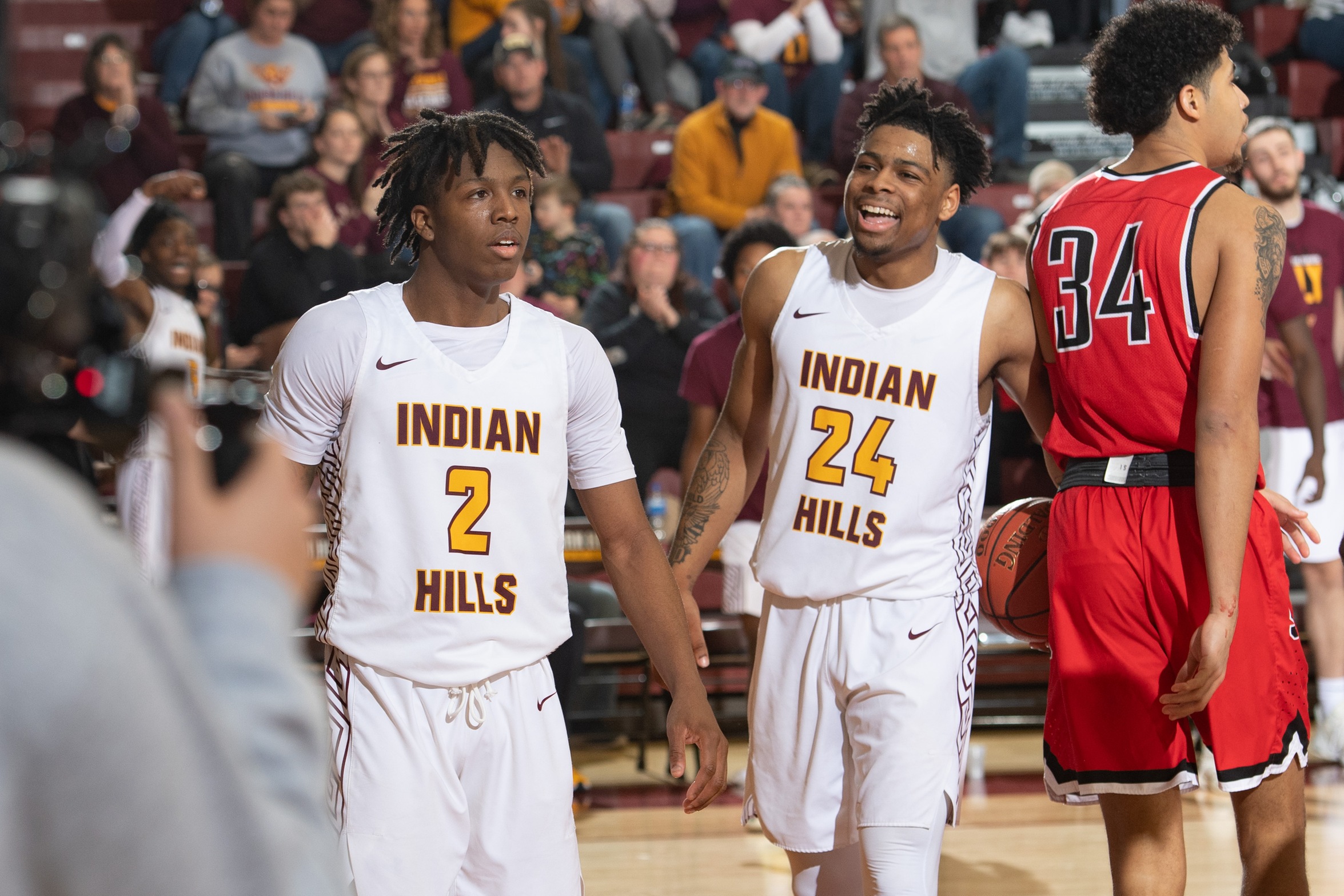 WARRIORS SURGE PAST NO. 18 SOUTHEASTERN