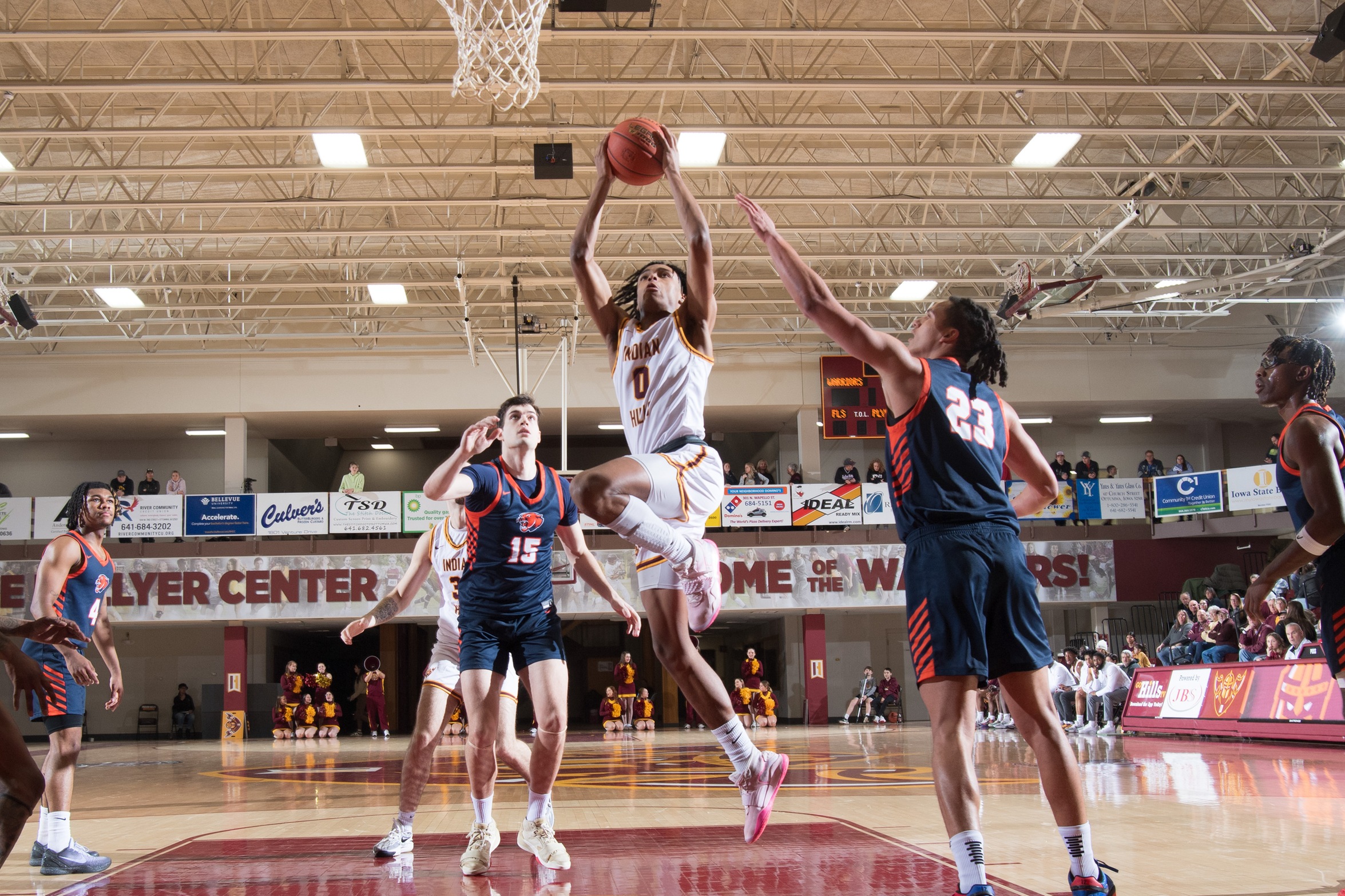 WARRIORS DROP COUGARS FOR SIXTH STRAIGHT WIN
