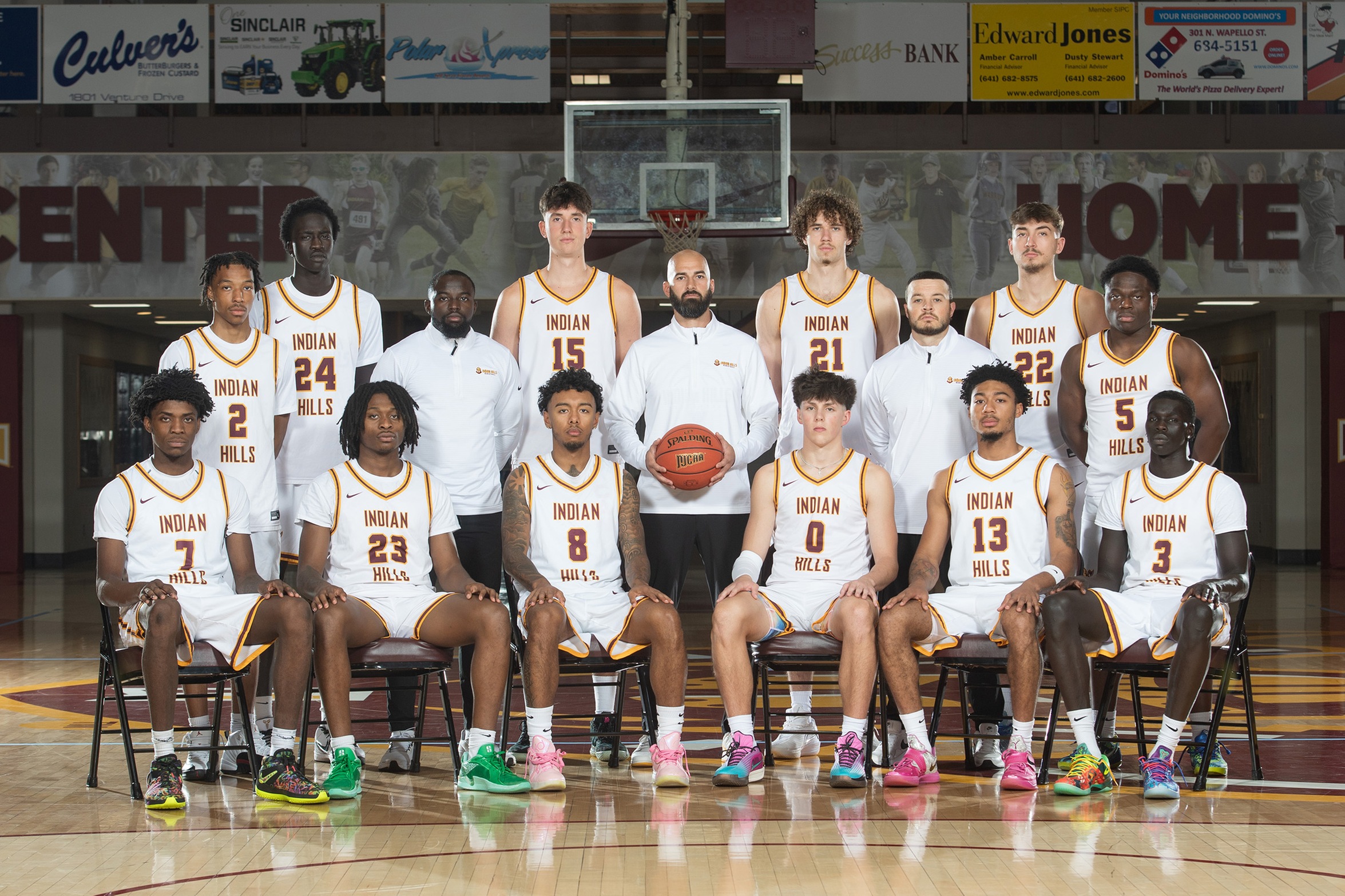 IHCCbasketballteam25-26_web