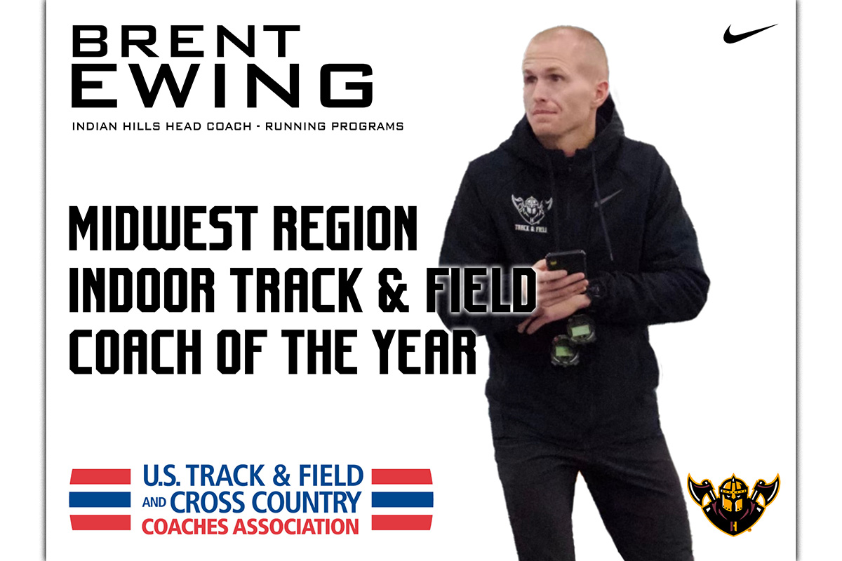 EWING NAMED USTFCCCA REGION COACH OF THE YEAR