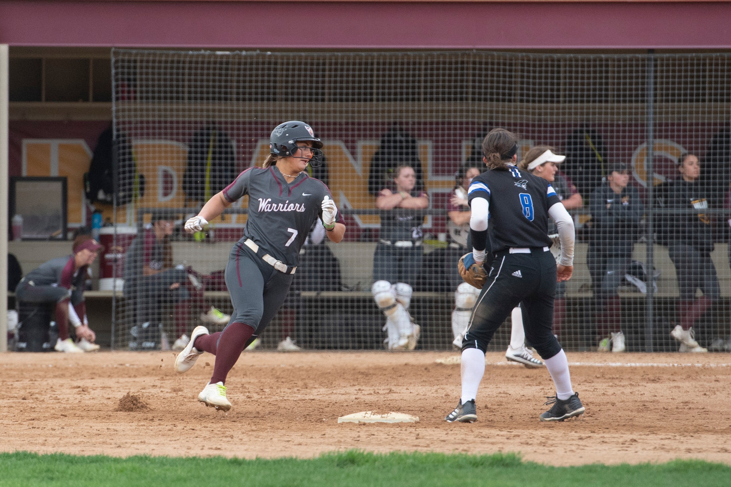 WARRIORS ADVANCE TO REGION XI TITLE GAME