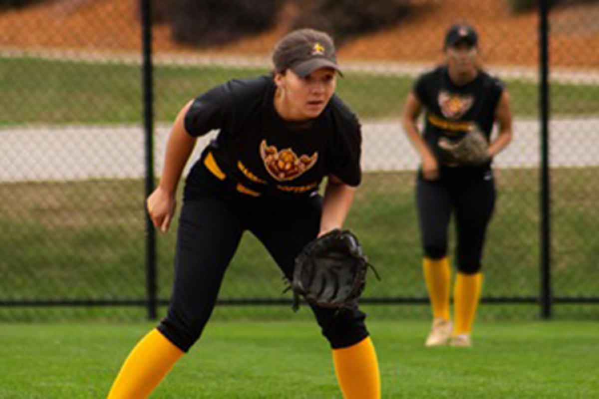 ANDERSON HOMERS, WARRIORS SPLIT AT TYLER