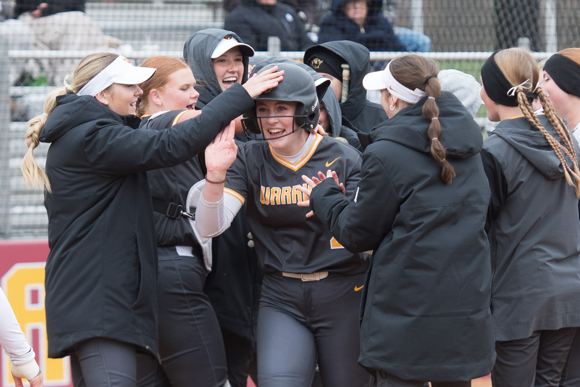 WARRIORS SWEEP ROCK VALLEY, EXTEND WINNING STREAK TO NINE