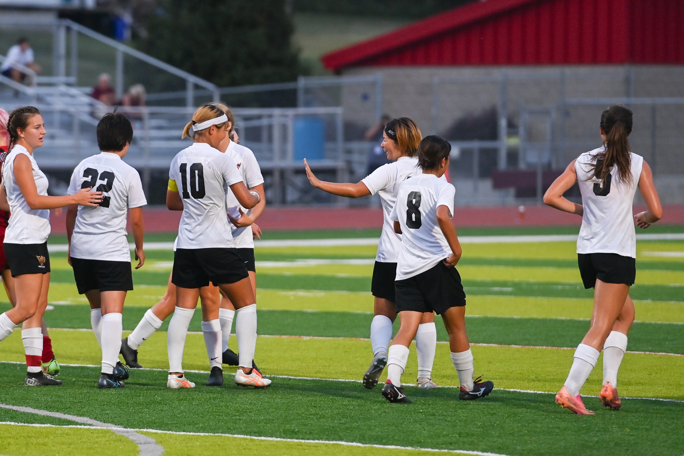 WARRIORS NO. 9 AHEAD OF REGION SEMIFINALS