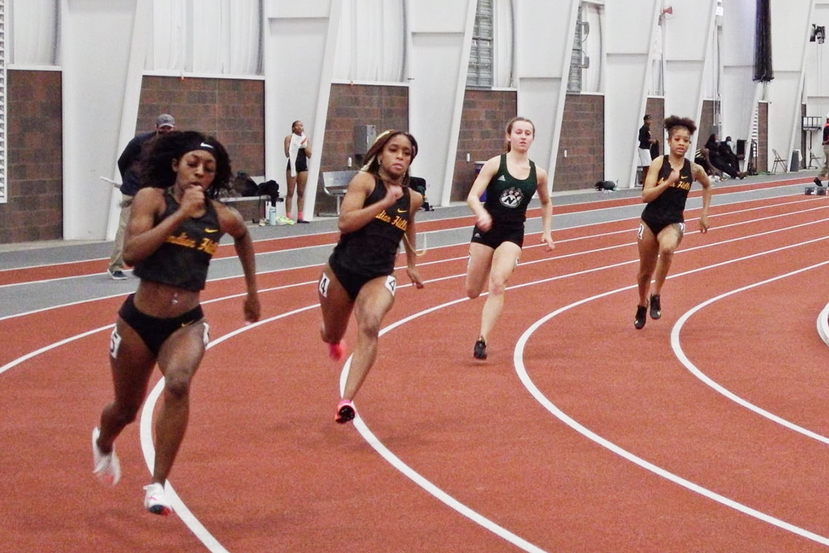 WARRIOR WOMEN SET MORE MARKS AT HERSCHEL NEIL INVITE