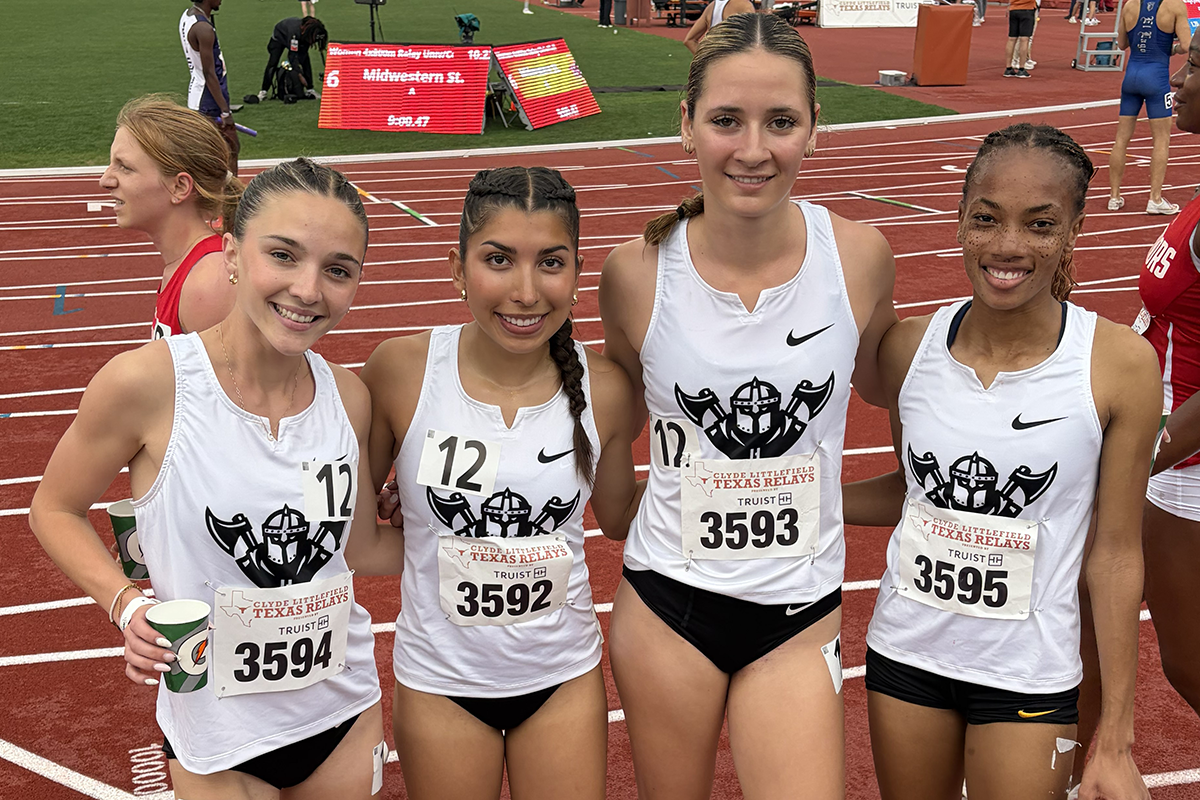 FOUR SCHOOL RECORDS FALL IN TEXAS
