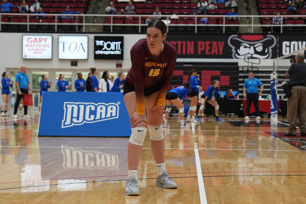 WARRIORS FALL IN QUARTERFINALS TO BARTON