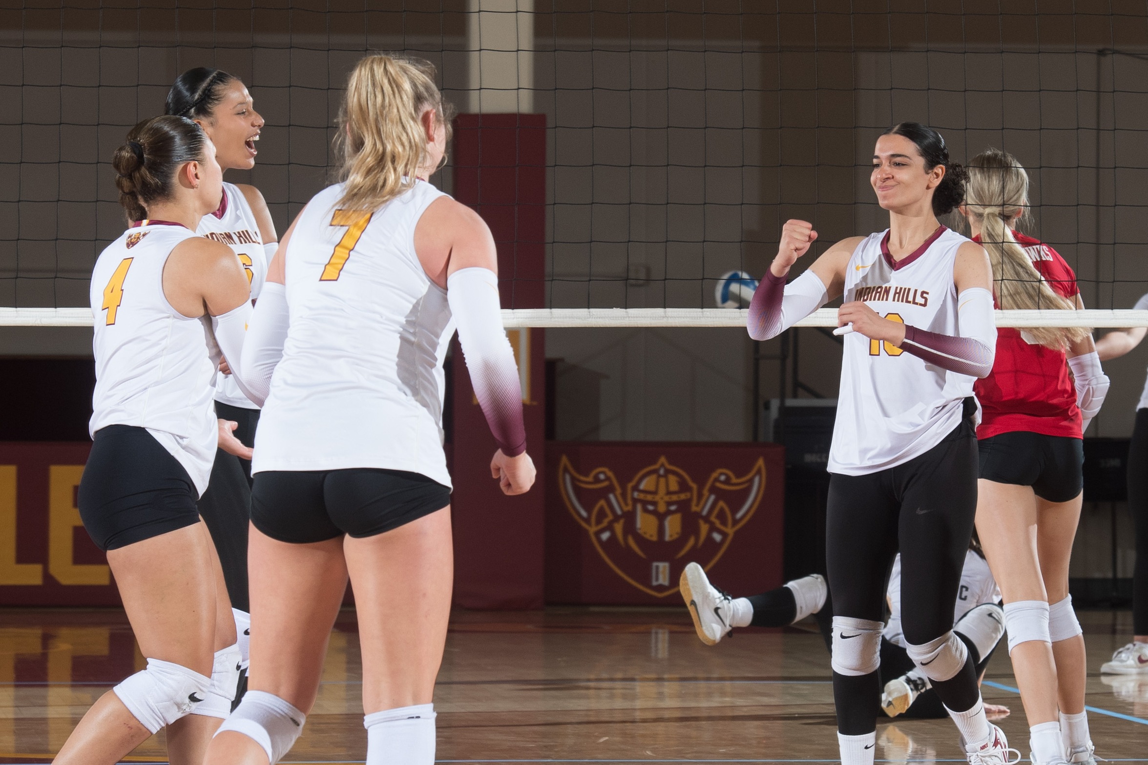 WARRIORS BLANK SOUTHEASTERN AT HELLYER